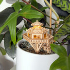 Tiny Treehouses – Woodland Outpost DIY Model Kit with LED Lights