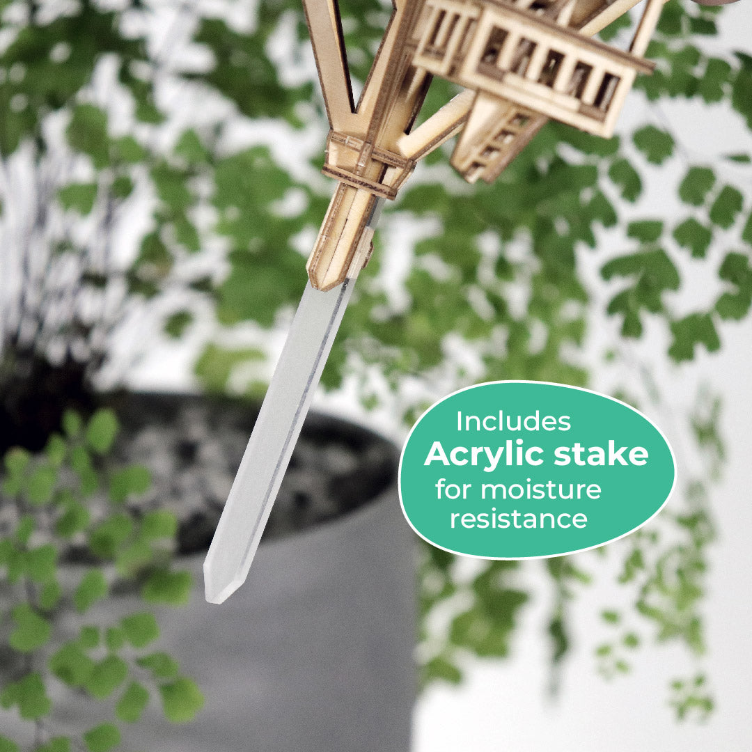 Tiny Treehouses – Woodland Outpost DIY Model Kit with LED Lights