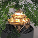 Tiny Treehouses – Woodland Outpost DIY Model Kit with LED Lights